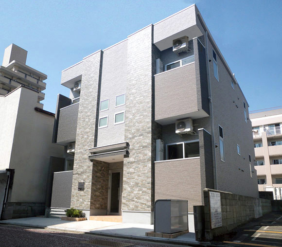 「東京23区」「利回り6.5％」「築5年」のアパートは購入対象か