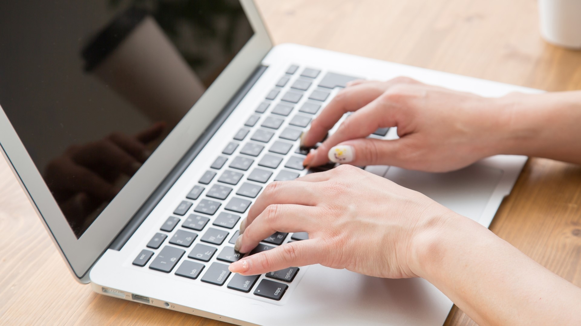 サラリーマンならば「不動産収入」と「インターネット収入」で月15万を目指すべき