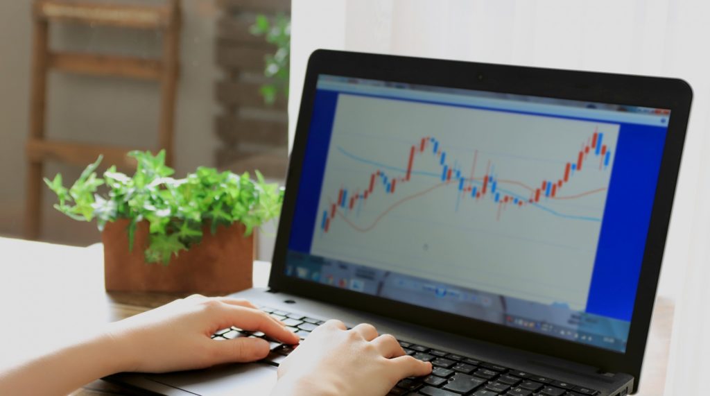 ネット証券の口座開設に3週間待ち