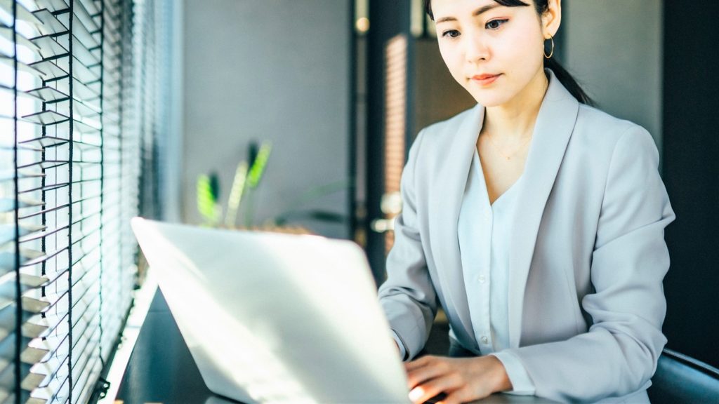 コロナ禍によるリモートワークで週休3日制が増加する