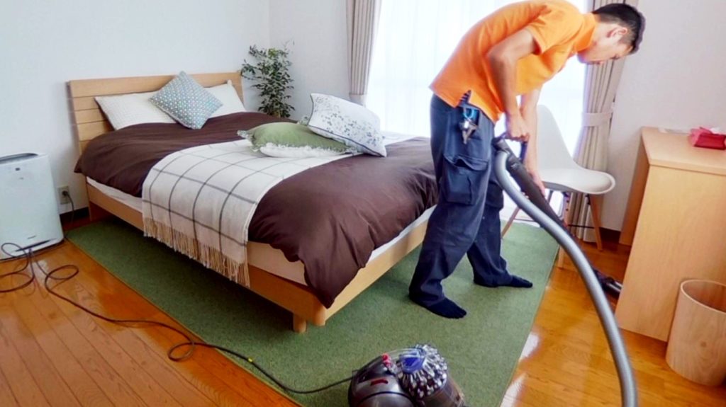 「米エアビー」25％の人員削減で「民泊」が完全にブレーキ状態