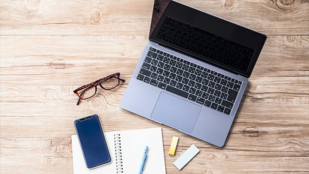 給与減収でも副業をしたい中高年が4割