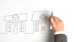 住宅ローンとアパートローン、どちらを先にするべきか